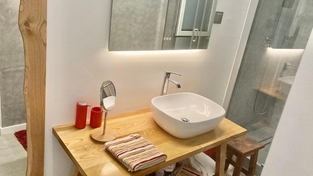 Cristalia,Roof Terrace In City Center, Garage, Netflix 75Inch Tv 푼샬 외부 사진
